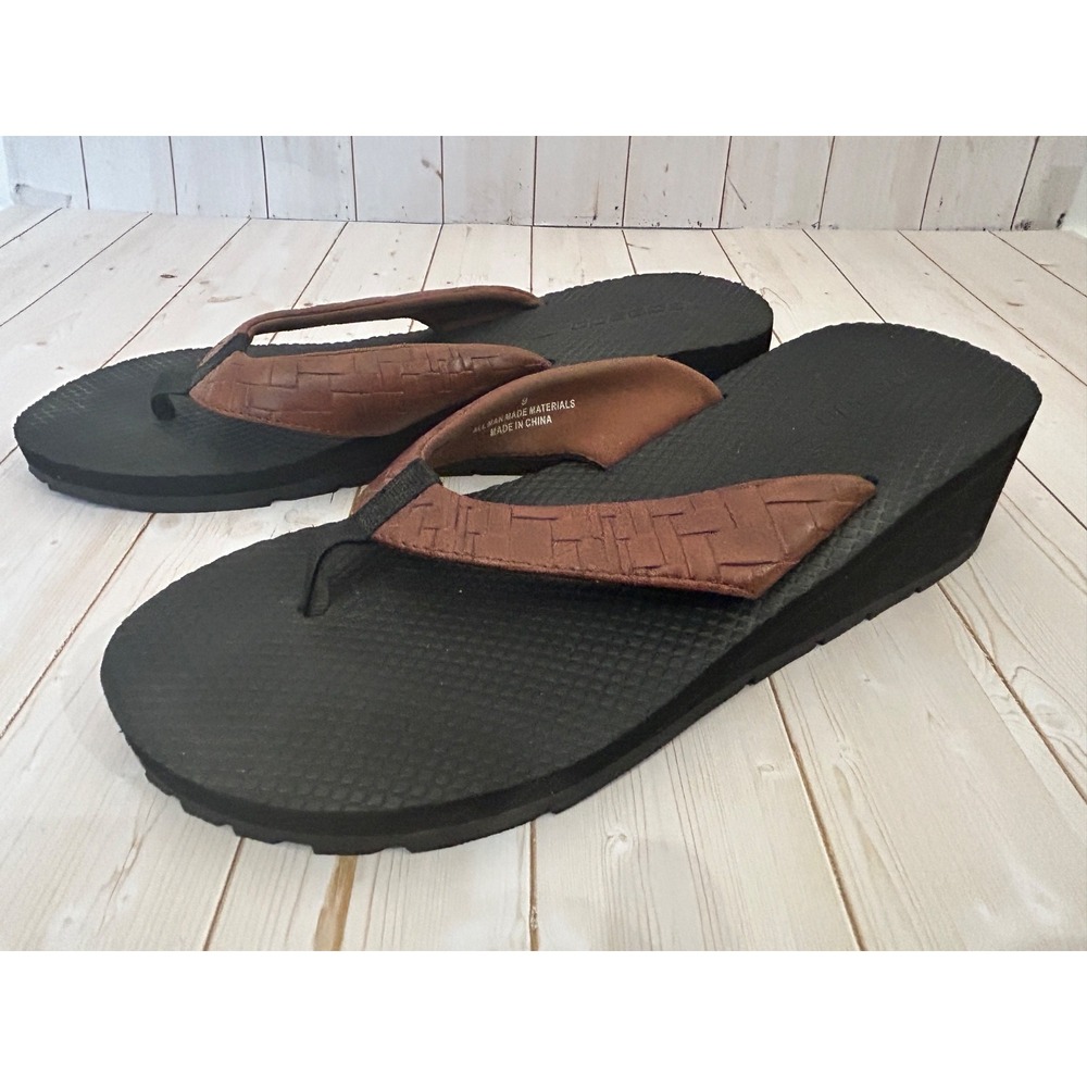 SPEEDO Wedge Women's Sandals/Flip Flops  Size 9 Brown / Black